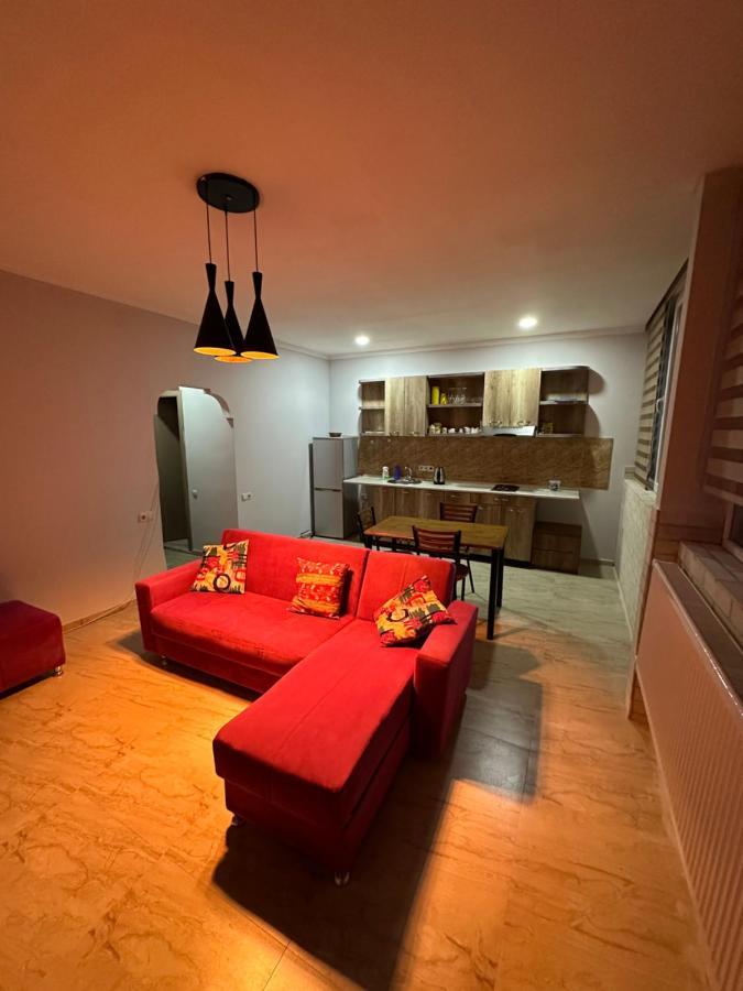 Amazing Magnolia Apartment Batumi Exterior photo